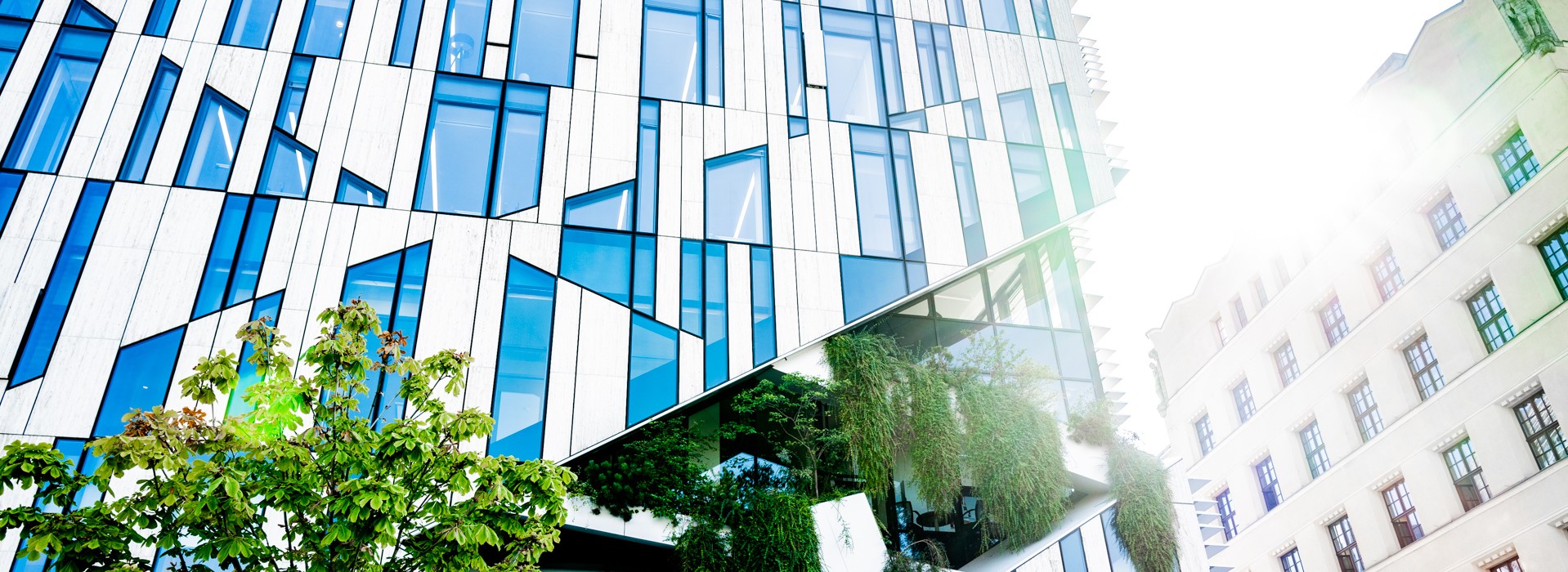 Moderne Skyline in Düsseldorf mit BCG-Büro