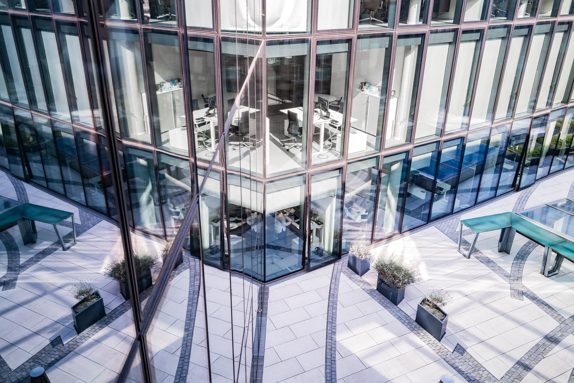 Modernes BCG‑Gebäude in Düsseldorf
